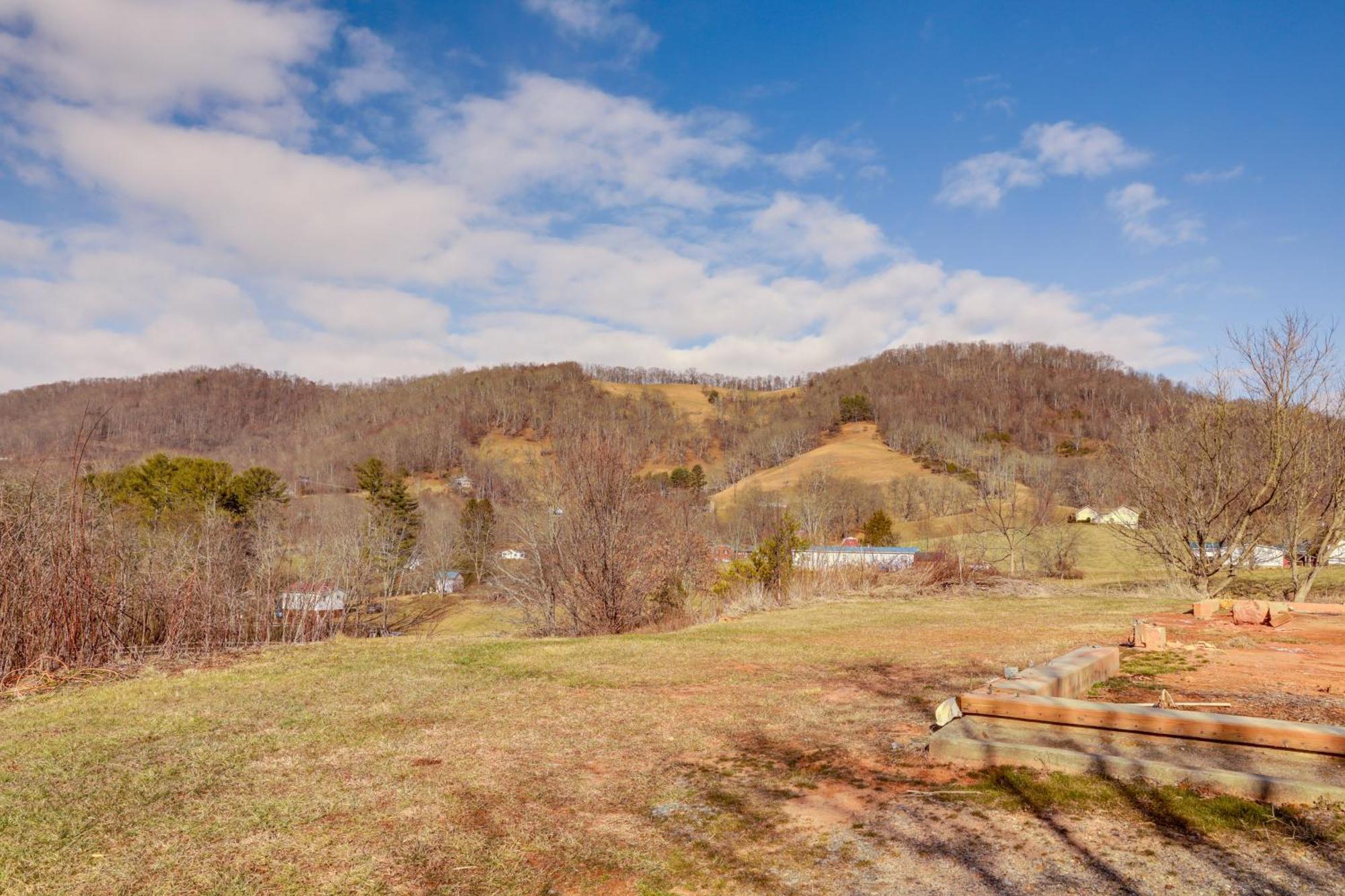 Waynesville Studio With Fire Pit And Mountain Views! Buitenkant foto